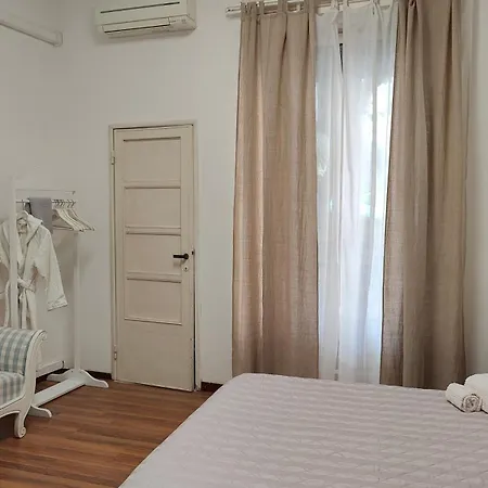 Treehouse 4* Milánó